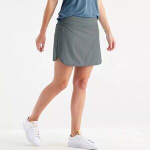 NWT Sz L Free Fly Apparel Women's Gray Skort